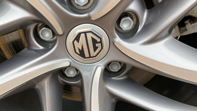 MG Hs 1.5 T-GDI Exclusive 5dr DCT Petrol Hatchback